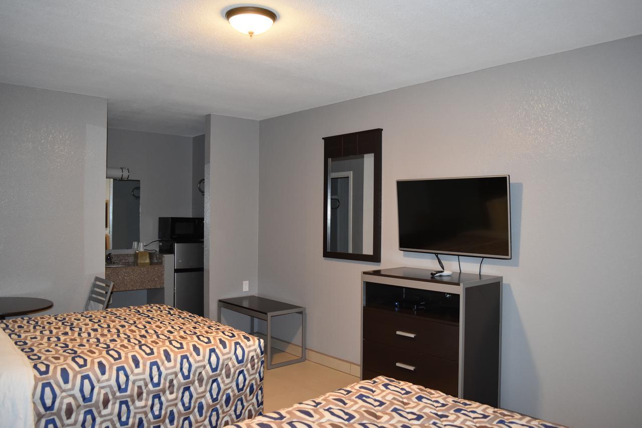 Woodfield Inn And Suites Yoakum Exteriér fotografie