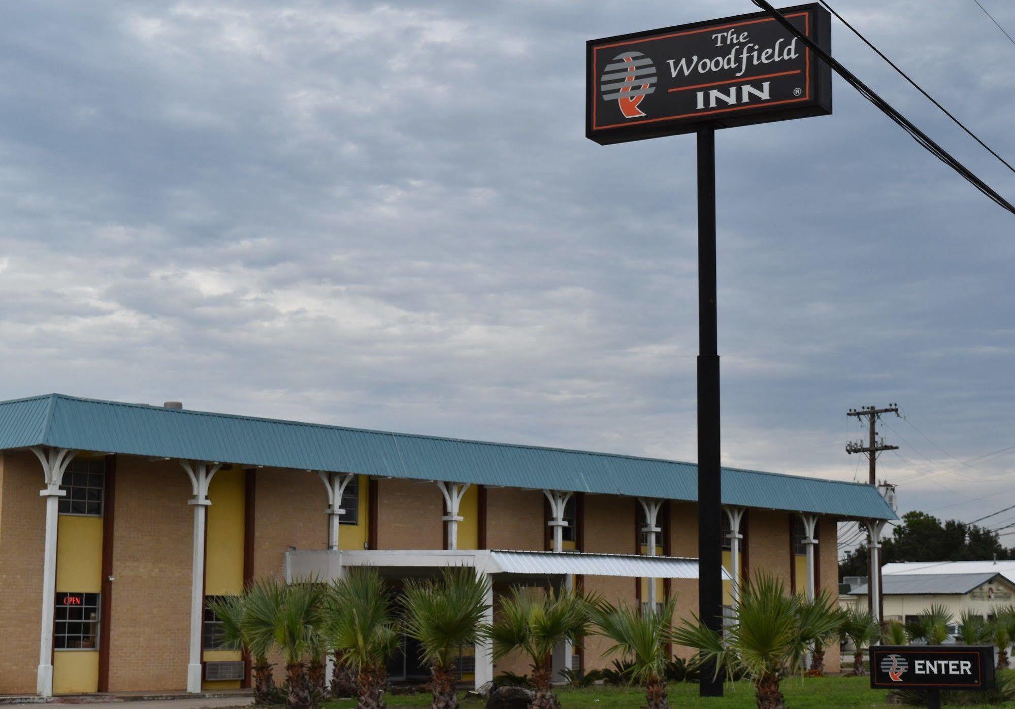 Woodfield Inn And Suites Yoakum Exteriér fotografie